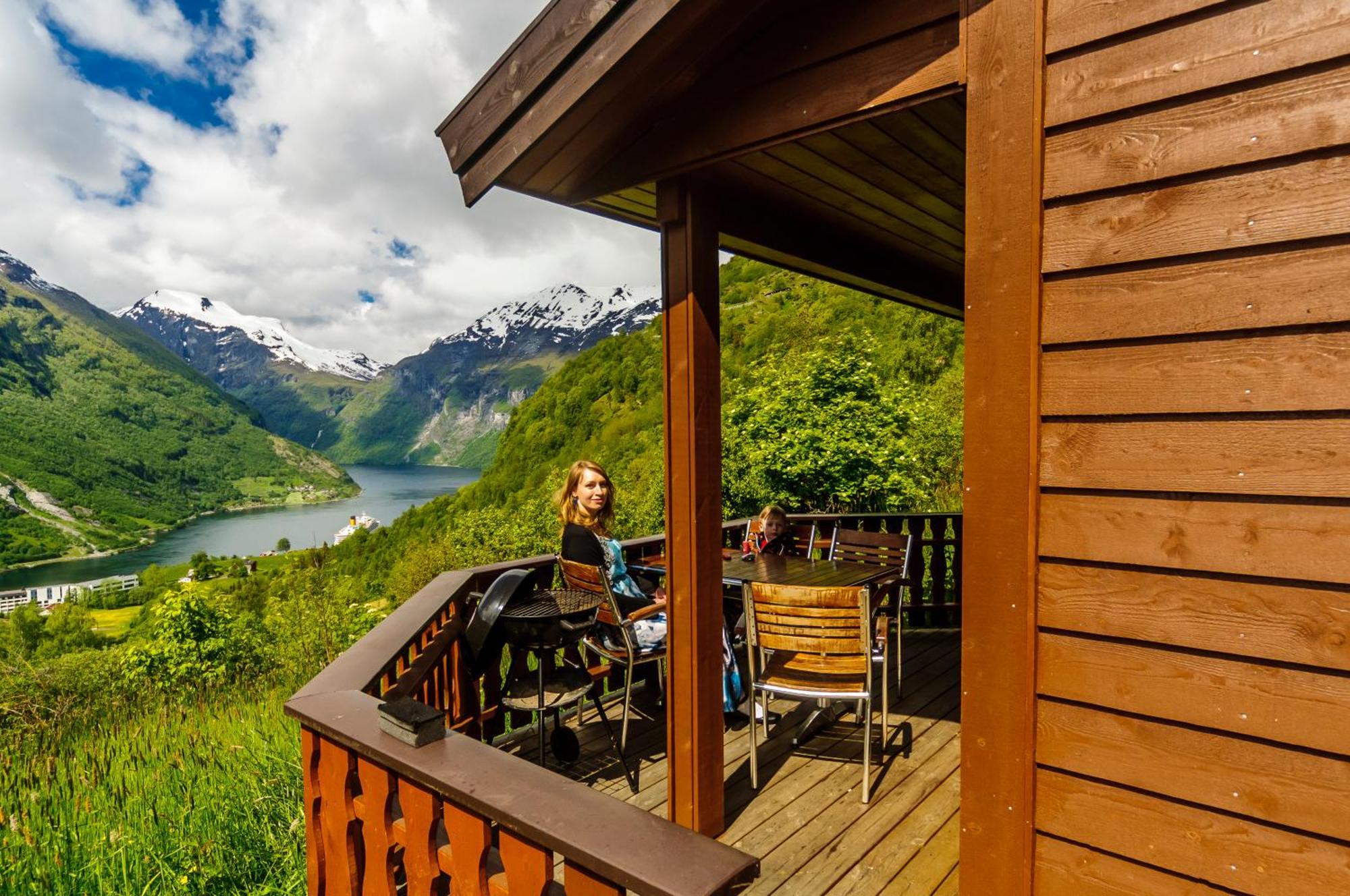 Fossen Accommodation Geiranger Exterior photo