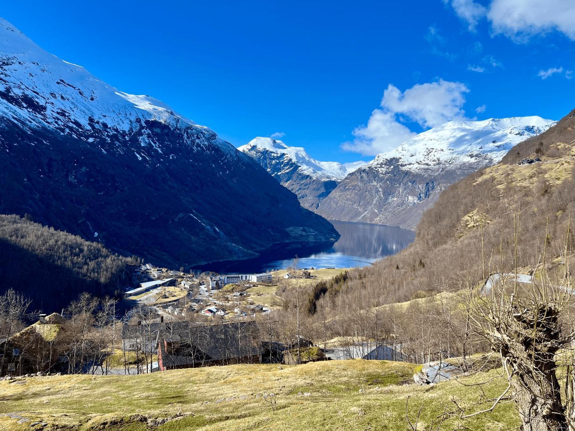 Fossen Accommodation Geiranger Exterior photo